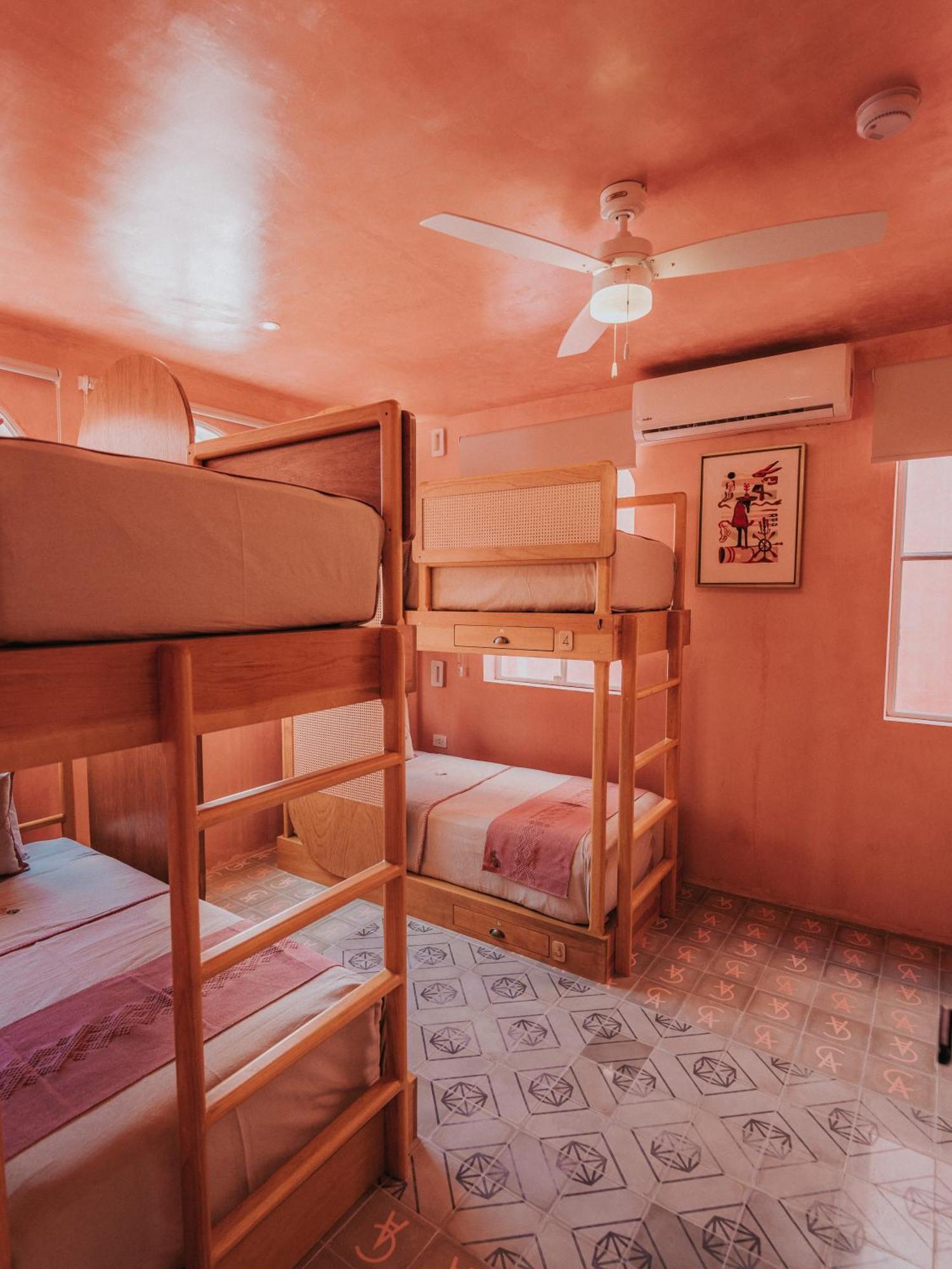 Auberge de jeunesse Casa Amate 61 Boutique *